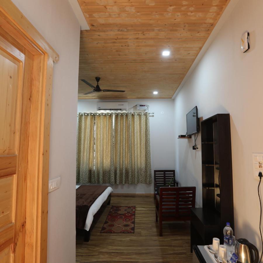 Le Roi Floating Huts & Eco Rooms Tehri New Tehri Εξωτερικό φωτογραφία