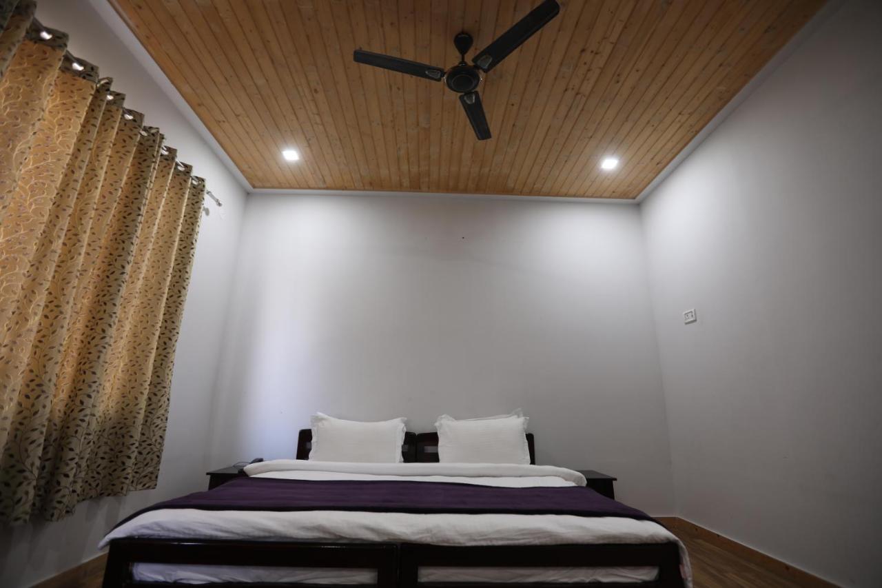 Le Roi Floating Huts & Eco Rooms Tehri New Tehri Εξωτερικό φωτογραφία